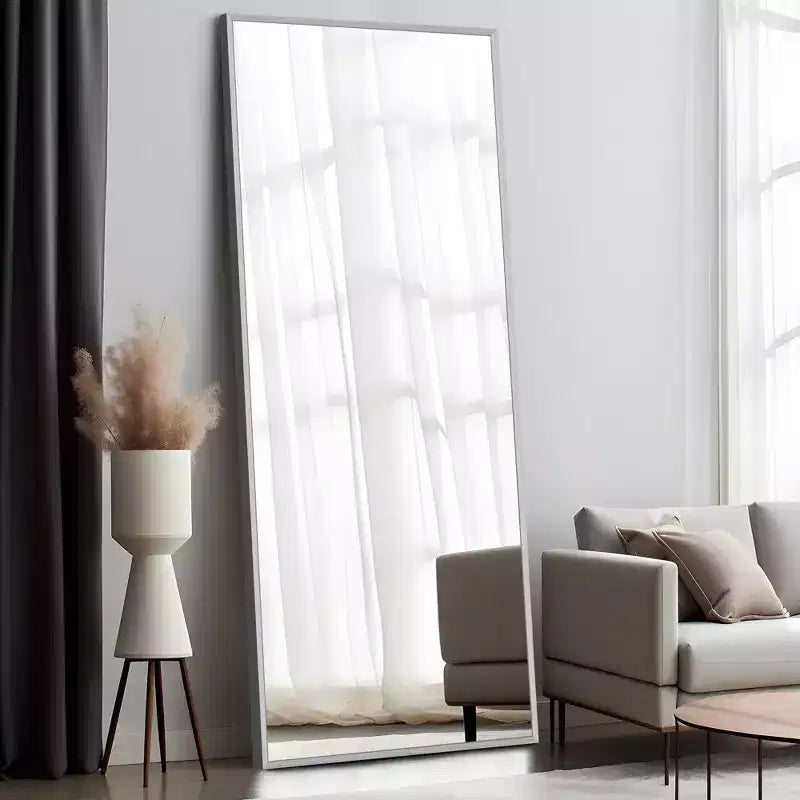 Dovelina Adhvika Miroir pleine longueur moderne et contemporain
