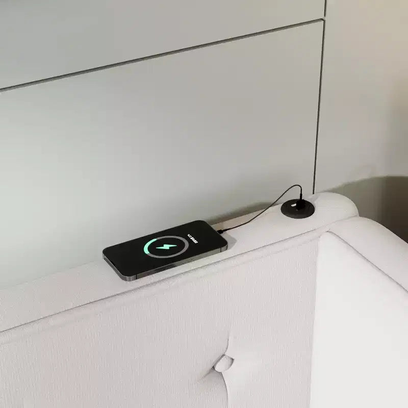 Lit plateforme capitonné Whisen Modern avec ports USB