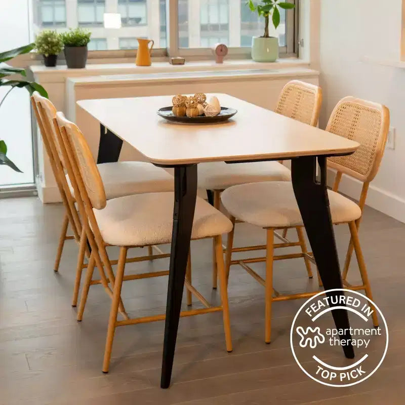 Table à manger rectangulaire Hoek, assemblage sans outil, plan de travail portable et peu encombrant, durable et polyvalente pour dîner ou travailler