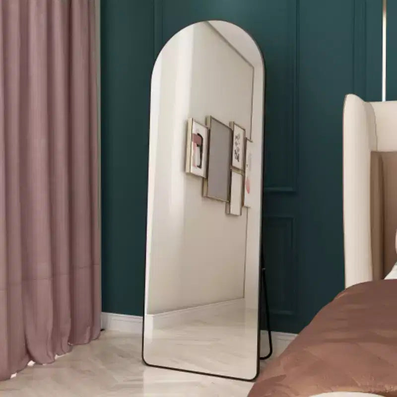 Miroir sur pied plein corps arqué - Cadre en alliage d'aluminium, autoportant pour chambre, salle de bain et entrée