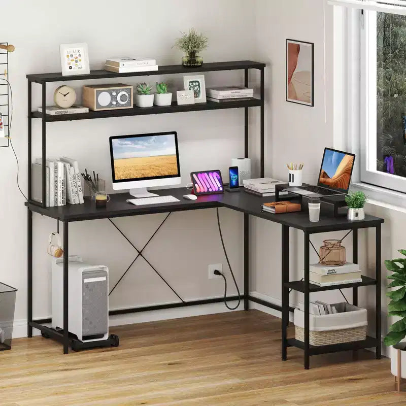 Bureau de jeu en L avec bande LED RGB, prises de courant et étagère - Support d'écran, support de tour d'ordinateur, design réversible