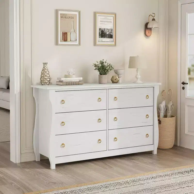 Commode en bois à 7 tiroirs – Commode haute de style bohème avec pieds incurvés, accents en rotin et rangement autoportant