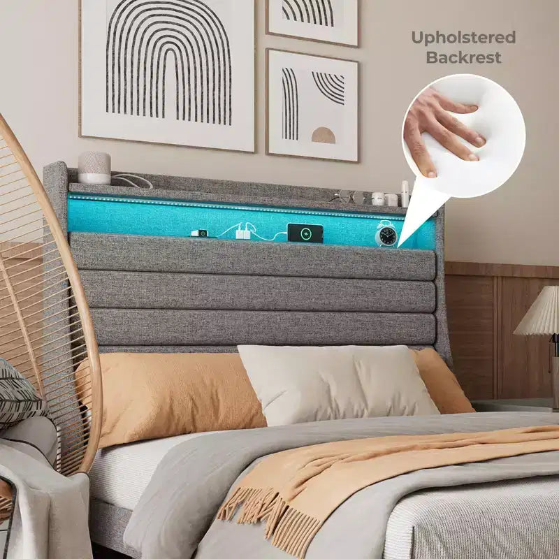 Cadre de lit plateforme pleine grandeur avec tête de lit de rangement, station de charge et lumières LED - Rembourré, aucun sommier tapissier requis, beige