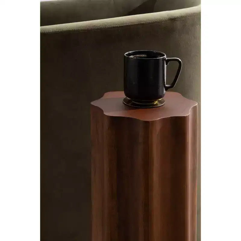 Table d'appoint ondulée en bois Kate et Laurel Pandey, 22,8x22,8x55,8 cm, Noyer brun
