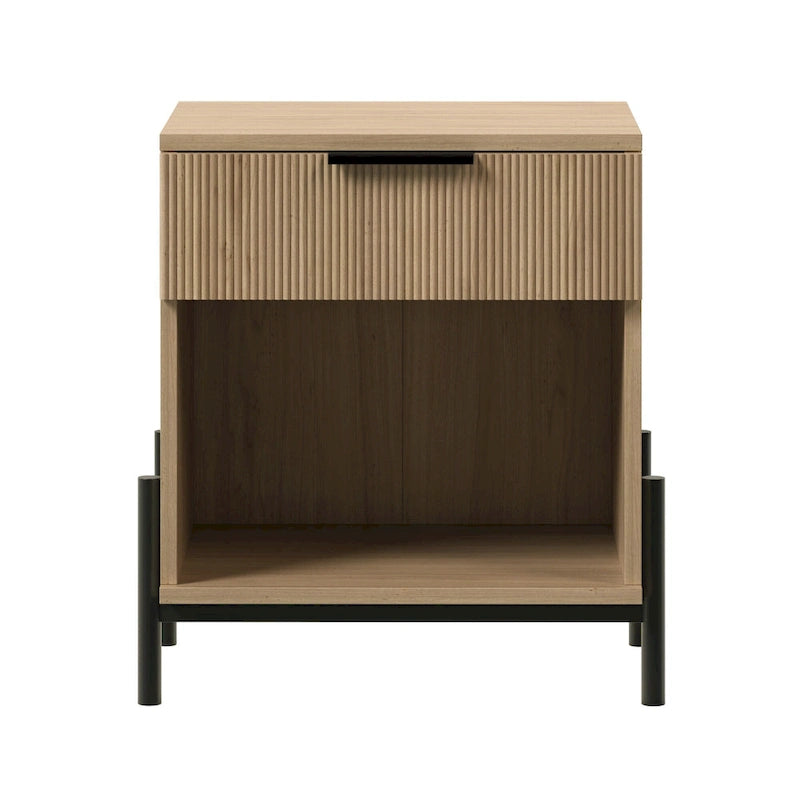 Table de chevet Middlebrook Designs, modèle flûté moderne