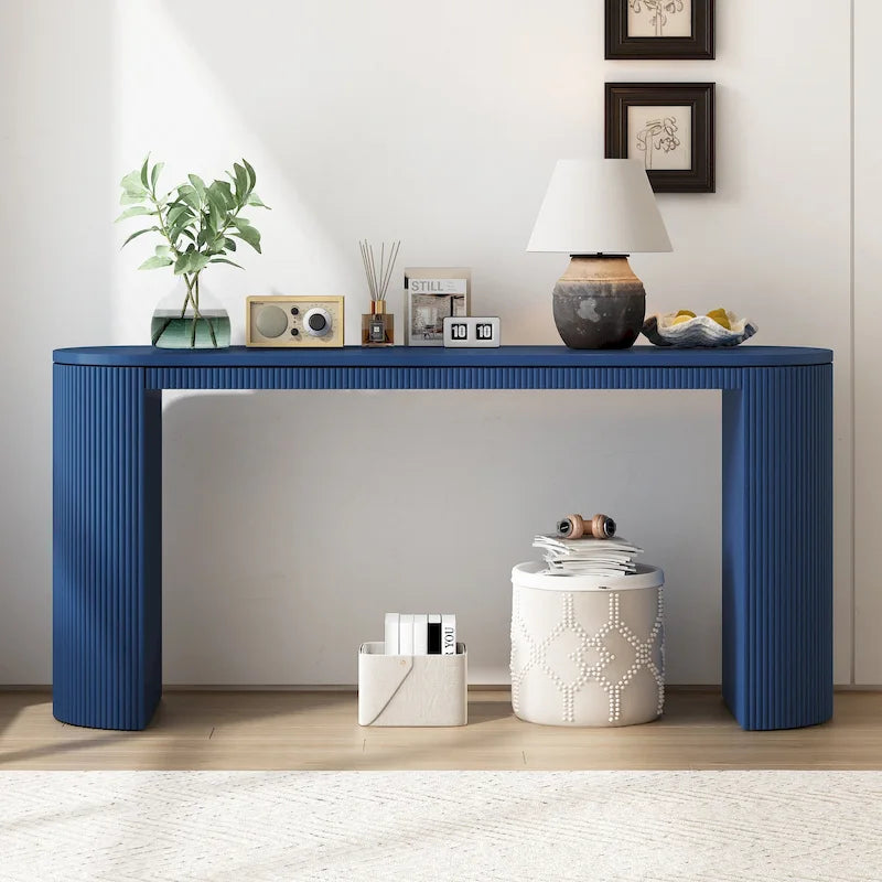 Console incurvée avec un motif à rayures verticales unique, adaptée au salon, au bureau et à l'entrée.