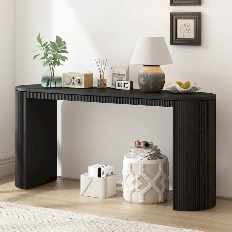 Console incurvée avec un motif à rayures verticales unique, adaptée au salon, au bureau et à l'entrée.