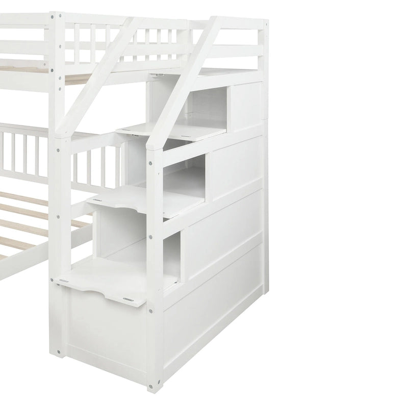 Lit mezzanine double sur lit double en bois avec escalier, balustrades hautes et échelle