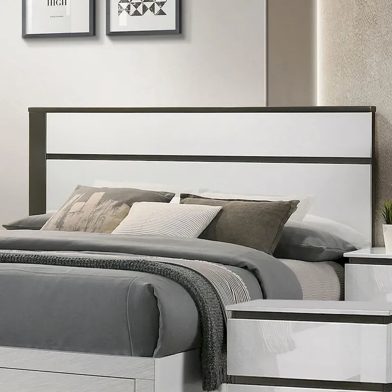 Ensemble de chambre à coucher 6 pièces Conjira blanc moderne en bois avec plateforme de rangement et ports USB par Furniture of America
