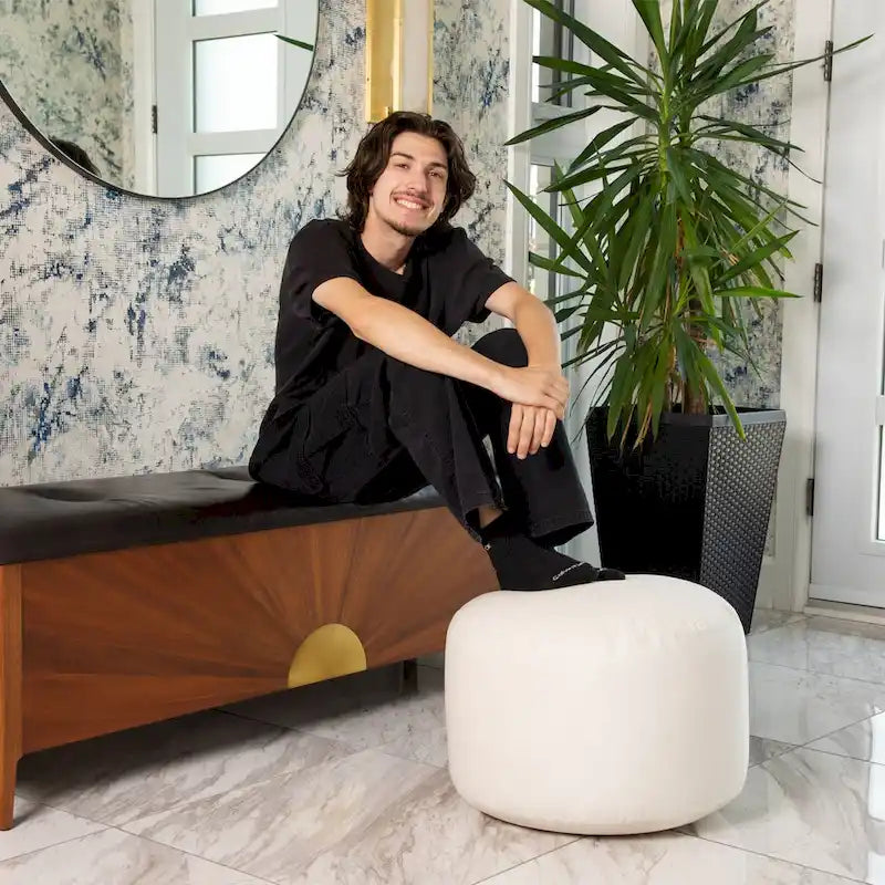 Pouf d'intérieur velouté Belgique par Gouchee Home