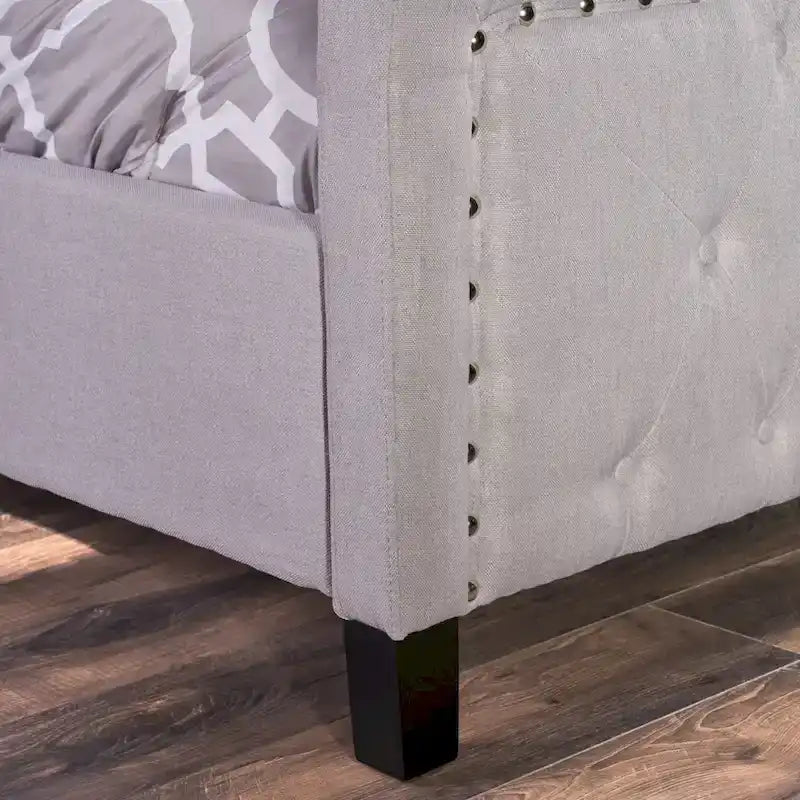 Lit capitonné Queen Size Virgil par Christopher Knight Home