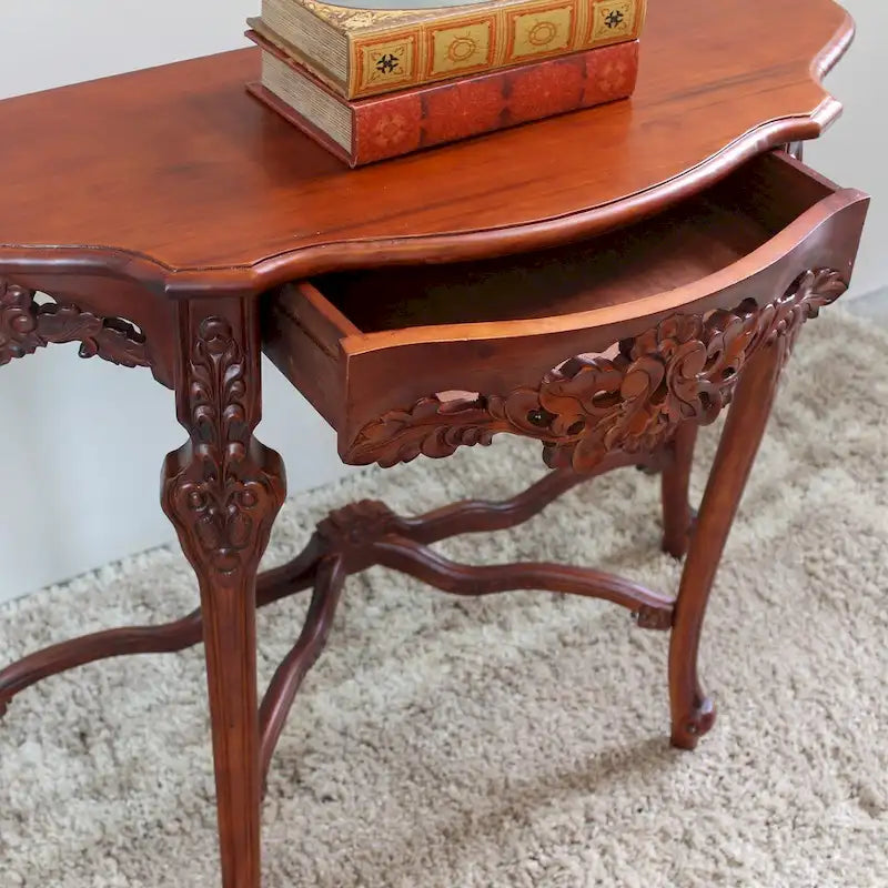 Console Windsor sculptée