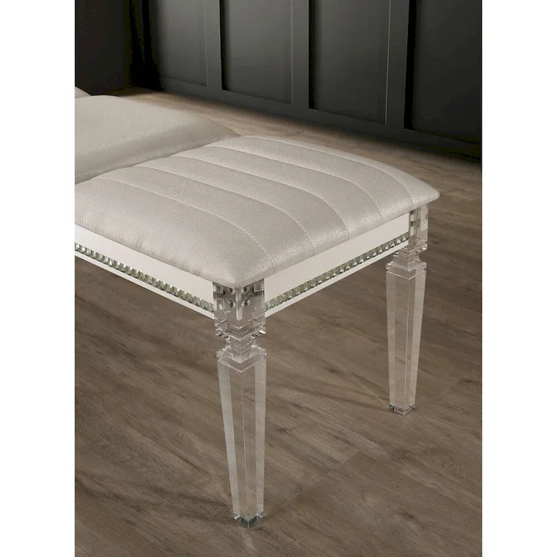 Banc rembourré de chambre à coucher en similicuir transparent Glam Xian par Furniture of America