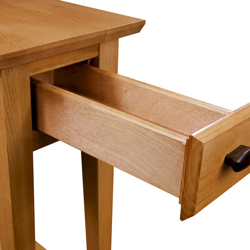 Table d'appoint étroite Teegan en bois massif avec étagère et tiroir
