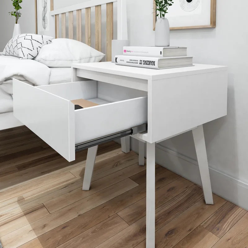 Table de chevet scandinave Plank and Beam à 1 tiroir