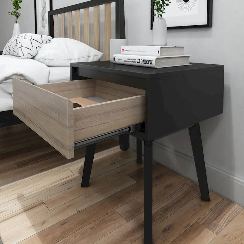 Table de chevet scandinave Plank and Beam à 1 tiroir