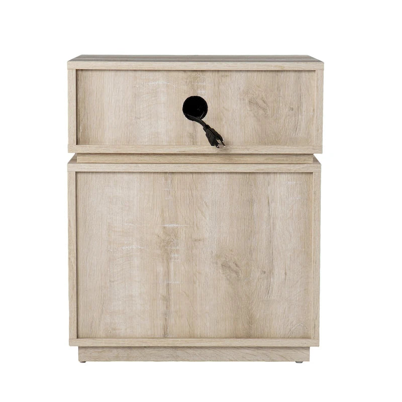 Table d'appoint Madelia de SEI Furniture, en bois blanchi, style transitionnel