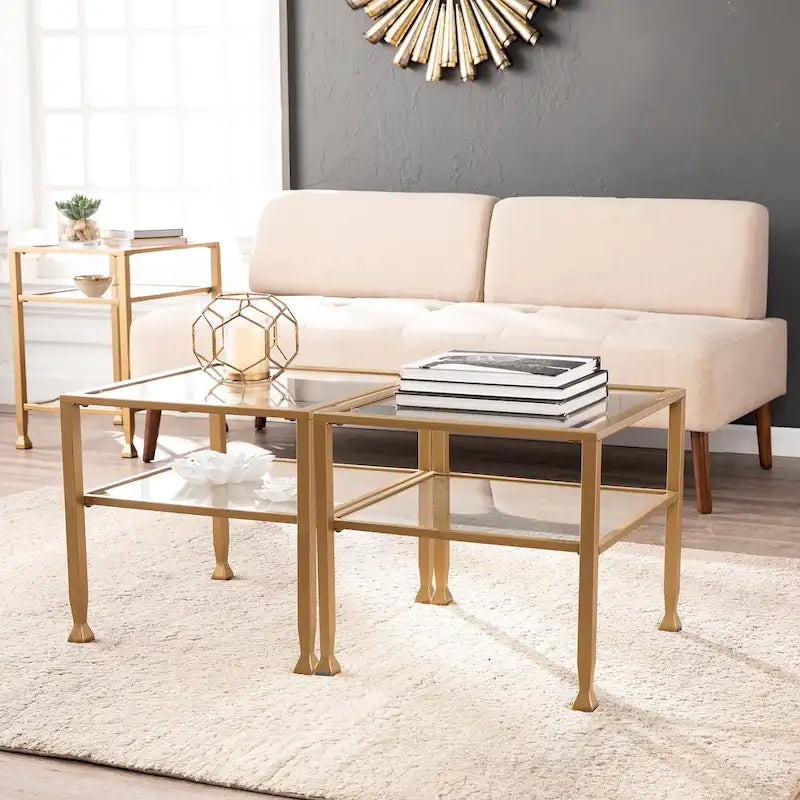Table basse avec plateau en verre Jaymes Gold & Metal de SEI Furniture