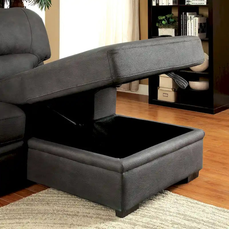 Canapé d'angle convertible contemporain Werr avec revêtement en faux nabuck et rangement sous la méridienne par Furniture of America