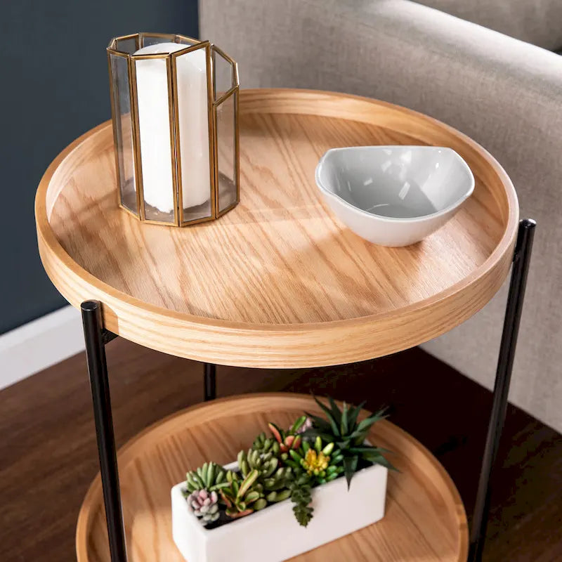 Table d'appoint ronde en bois de style moderne SEI Furniture Vaquero avec étagère