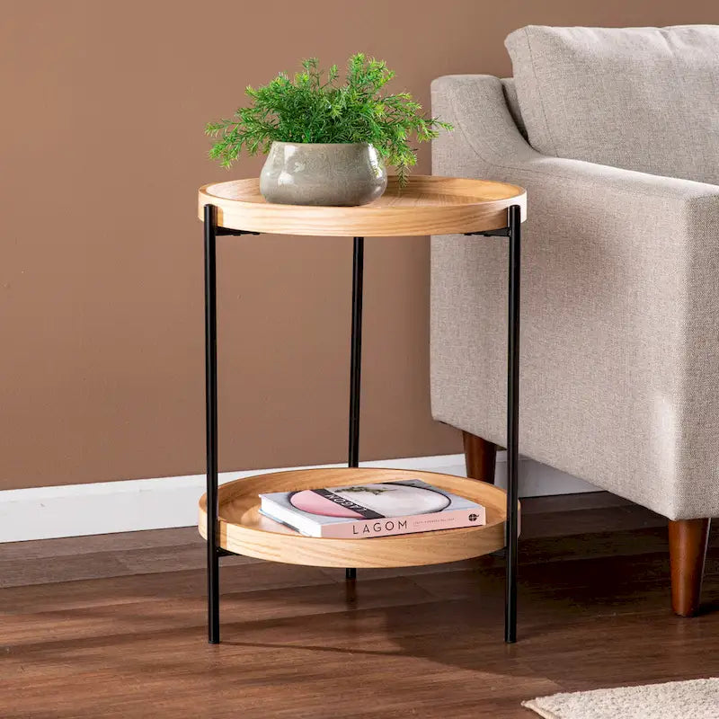 Table d'appoint ronde en bois de style moderne SEI Furniture Vaquero avec étagère