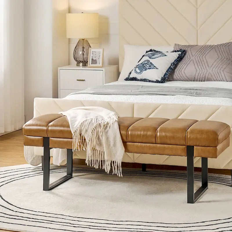 Banc capitonné Laurens Modern 52,5 po avec pieds en métal par HULALA HOME