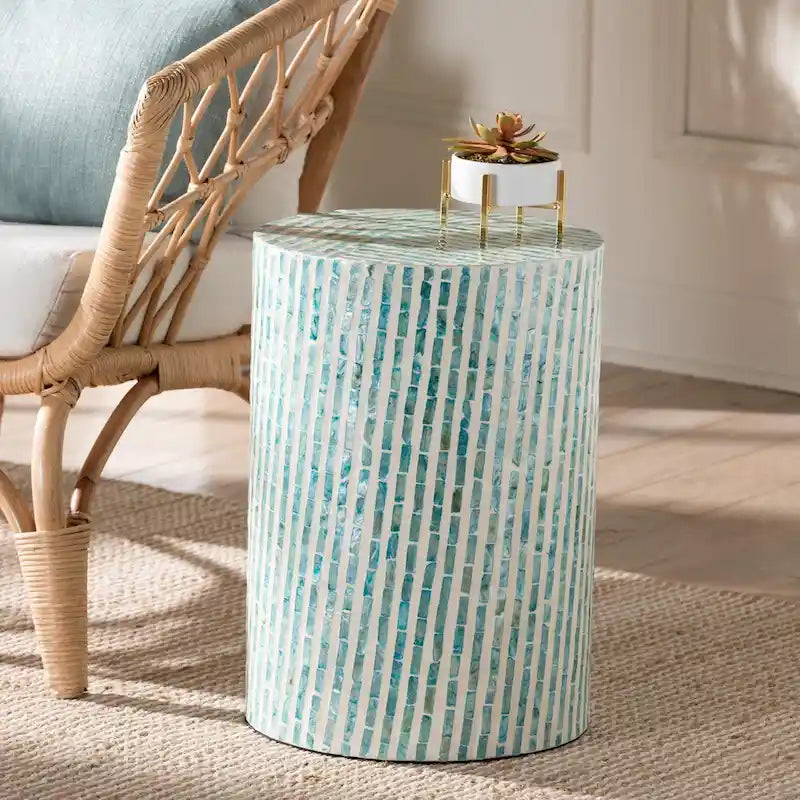 Table d'appoint en nacre blanc et bleu Draven Modern Bohemian