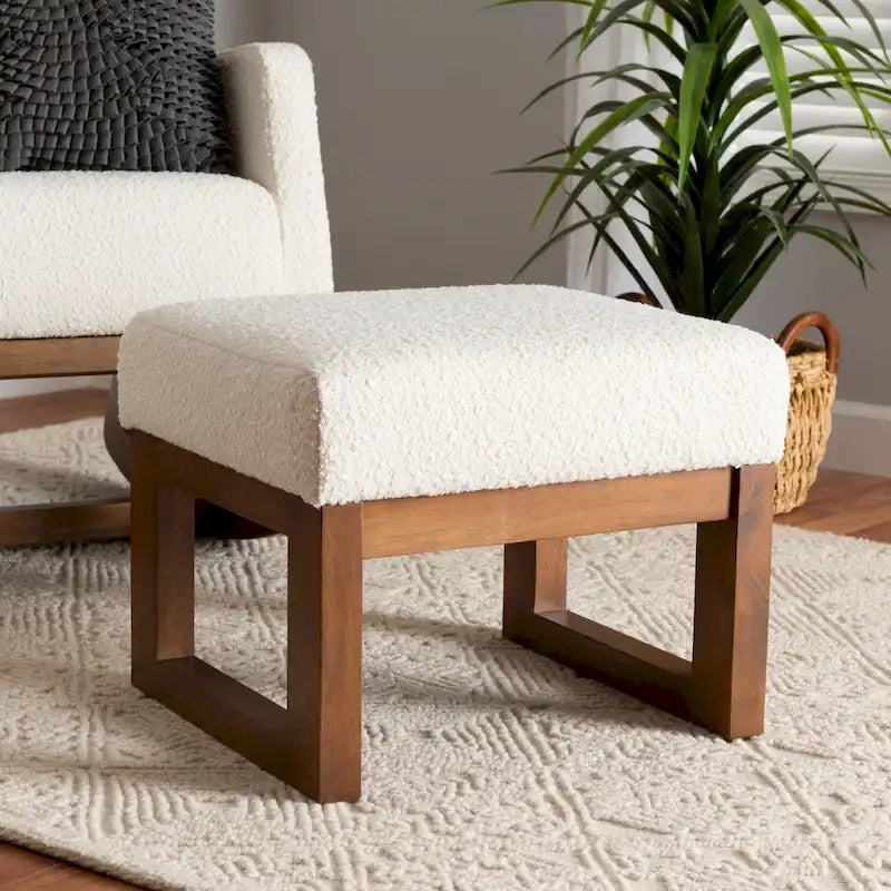 Yashiya Pouf-Repose-Pieds Mid-Century Moderne Rembourré en Bouclette Blanc Cassé et en Bois Fini Noyer Marron