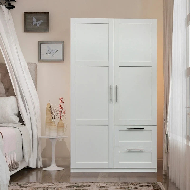 Grande armoire avec 2 tiroirs et 5 espaces de rangement