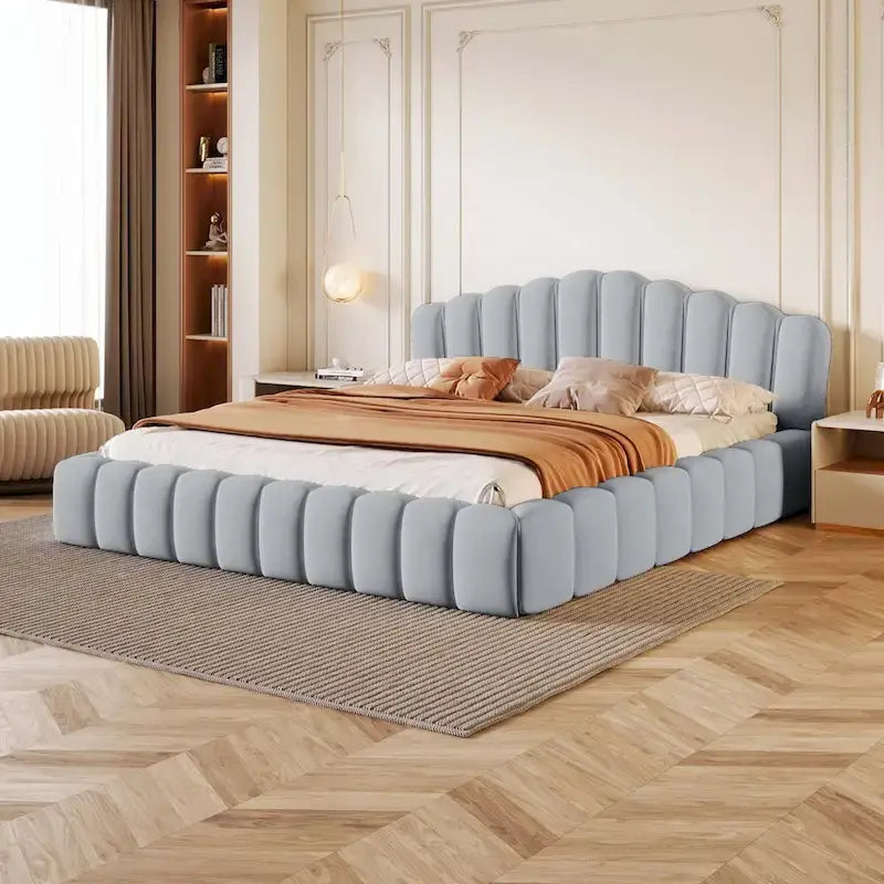 Lit double en velours avec tête de lit en forme de coquille pour chambre à coucher