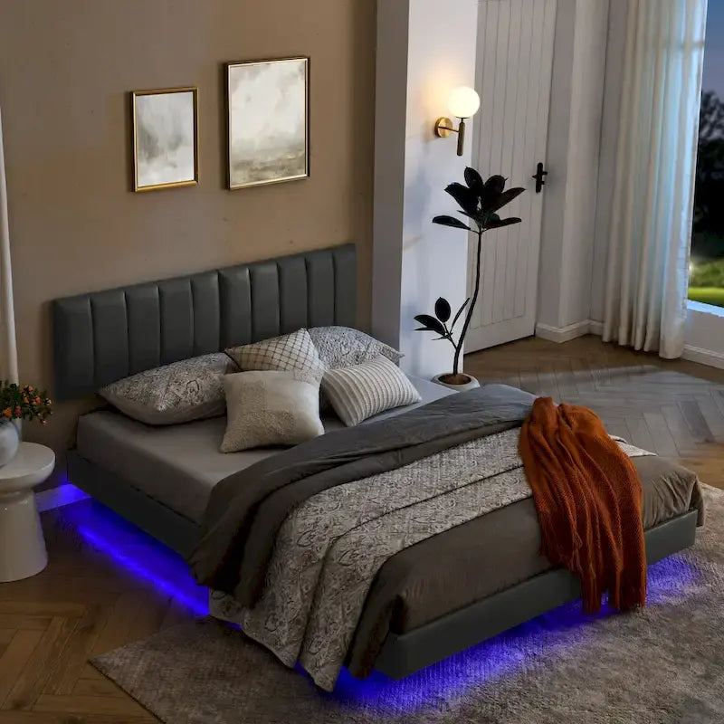 Cadre de lit flottant avec lumières LED et tête de lit murale